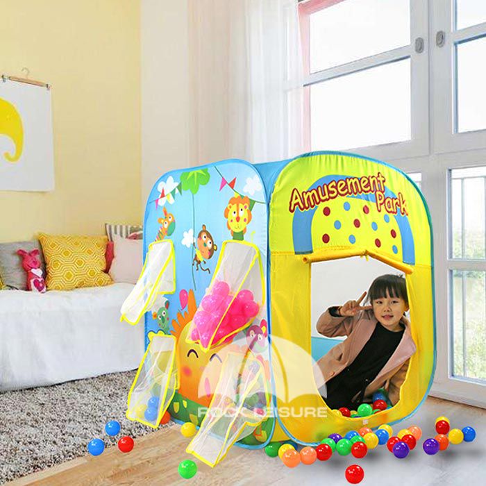 Ching Ching Amusement Park House with 100pcs Colorful Balls