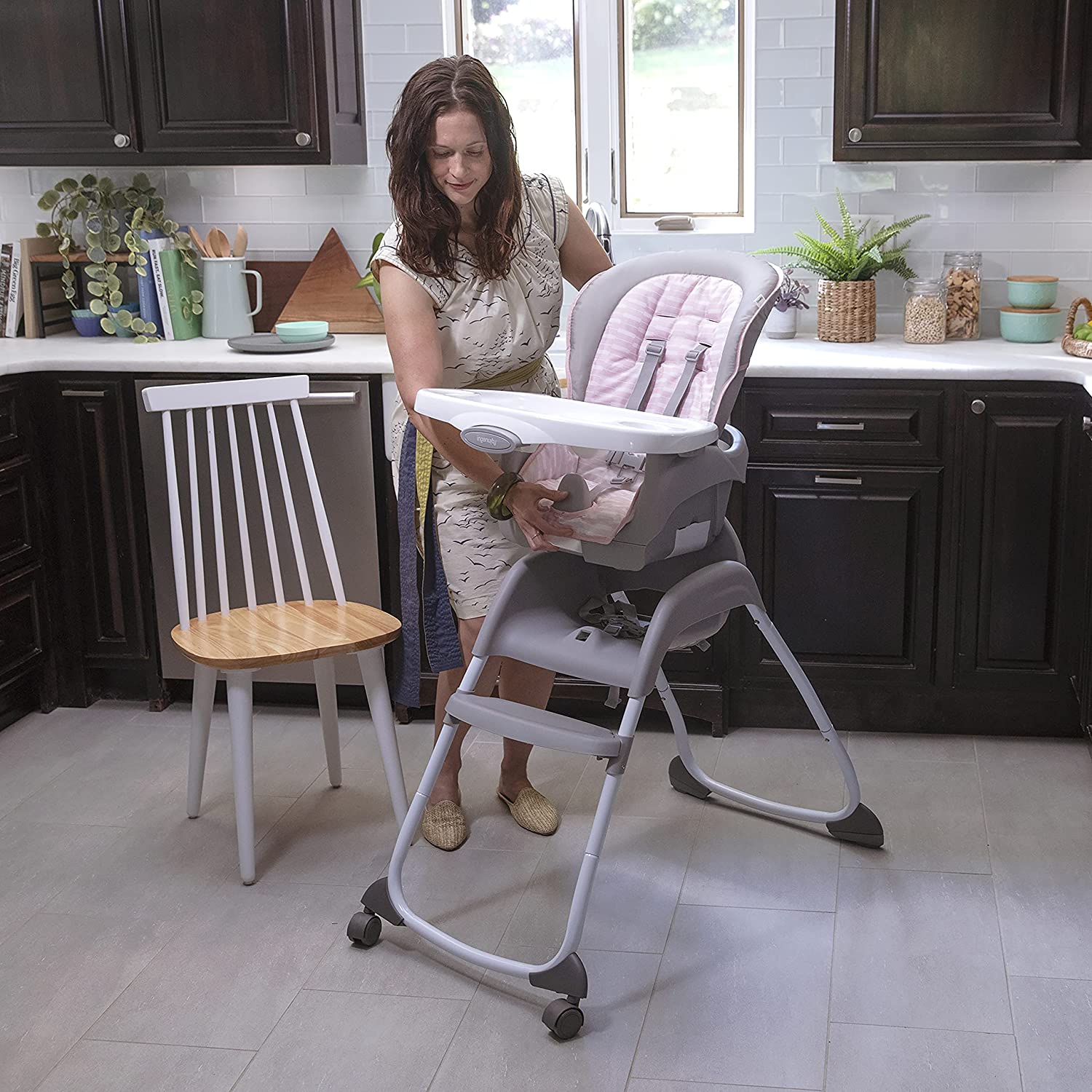 INGENUITY Trio 3-in-1 High Chair™ - Flora the Unicorn™