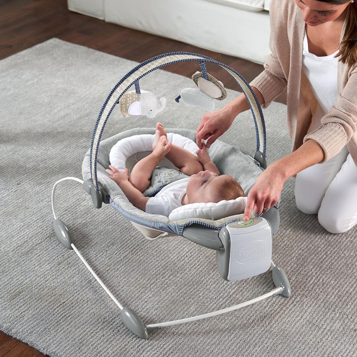 INGENUITY DreamComfort™ SmartBounce Automatic Bouncer Town send 